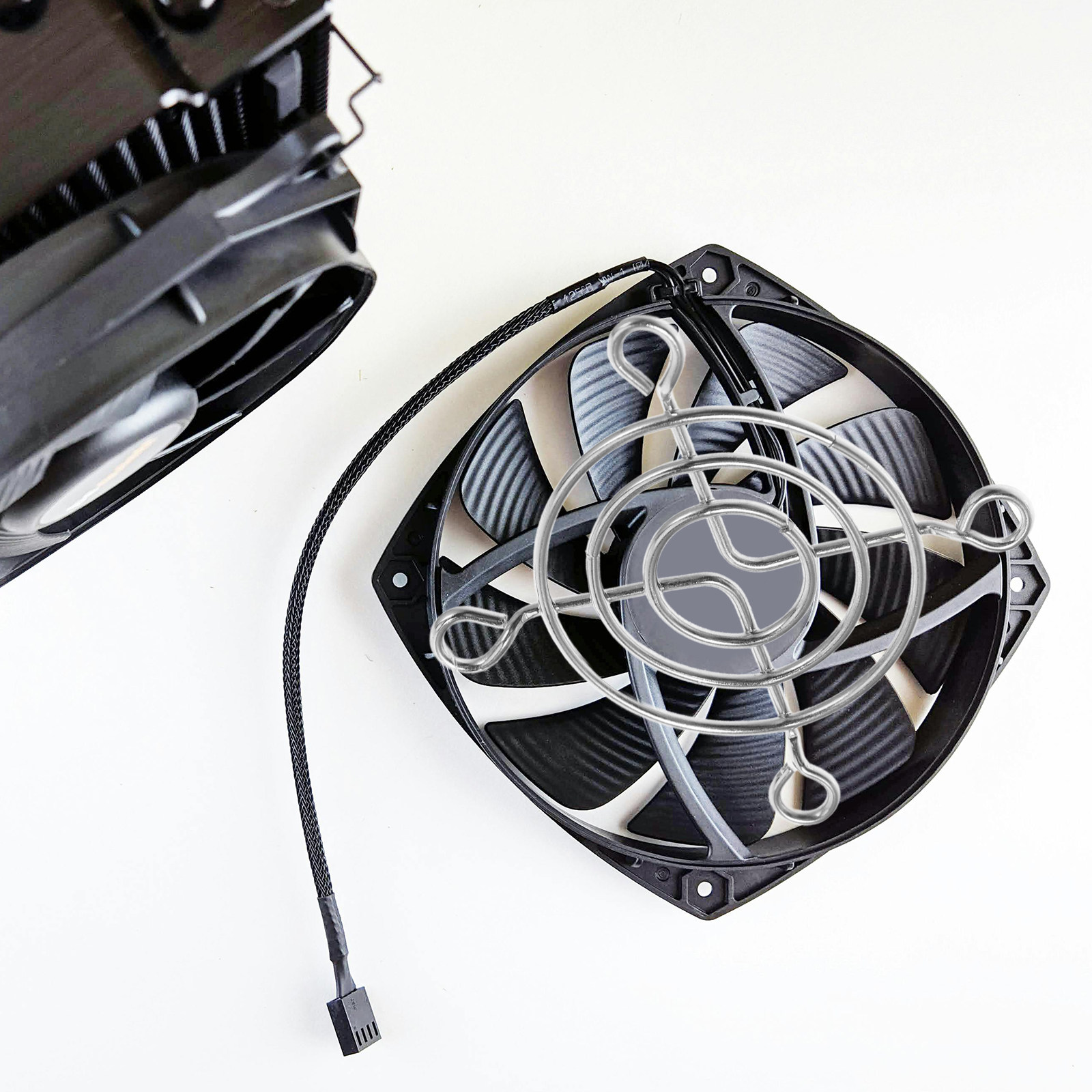 2Pcs Cooling Fan Grill Metal W - огляд і ціна Pc Case Fan